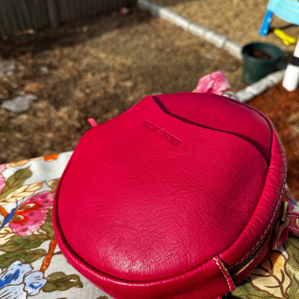 Portland Leather Fuchsia Crossbody Bag